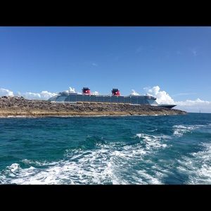 Meet your Posher, Cynthia